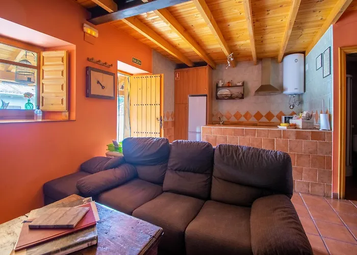 Holiday home Tranquil Near Luna River *