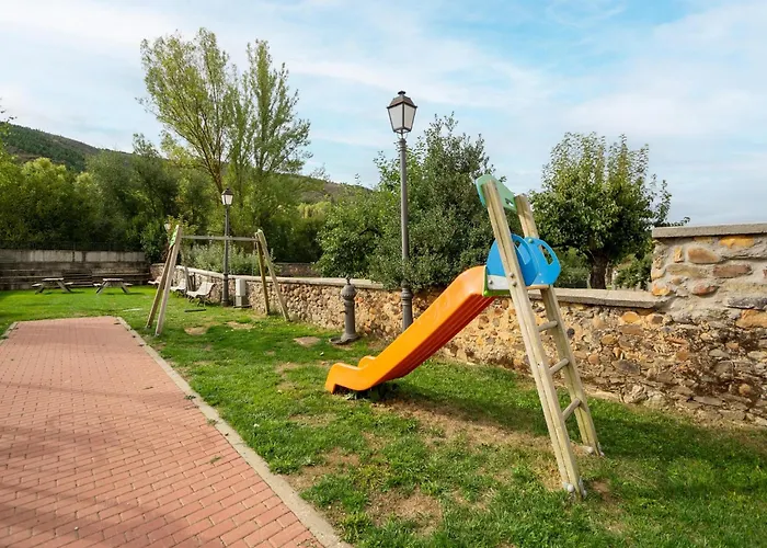 Tranquil Near Luna River * Benllera